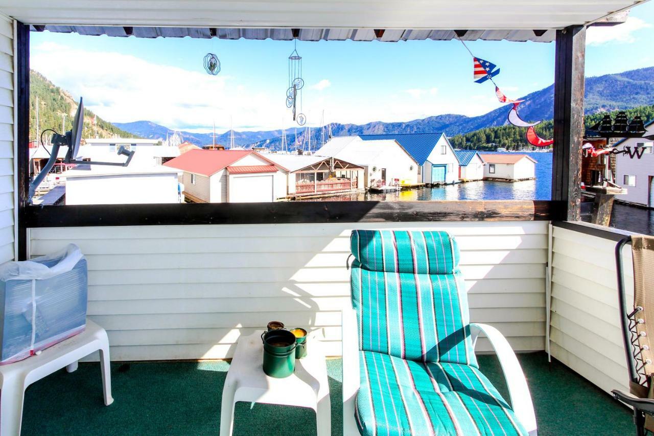 Scenic Bay Float Home Hideaway Athol Eksteriør billede