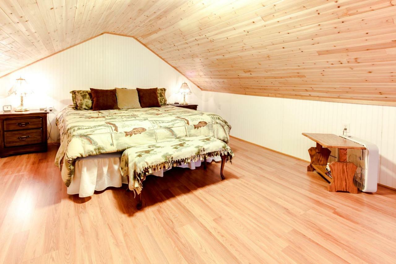 Scenic Bay Float Home Hideaway Athol Eksteriør billede
