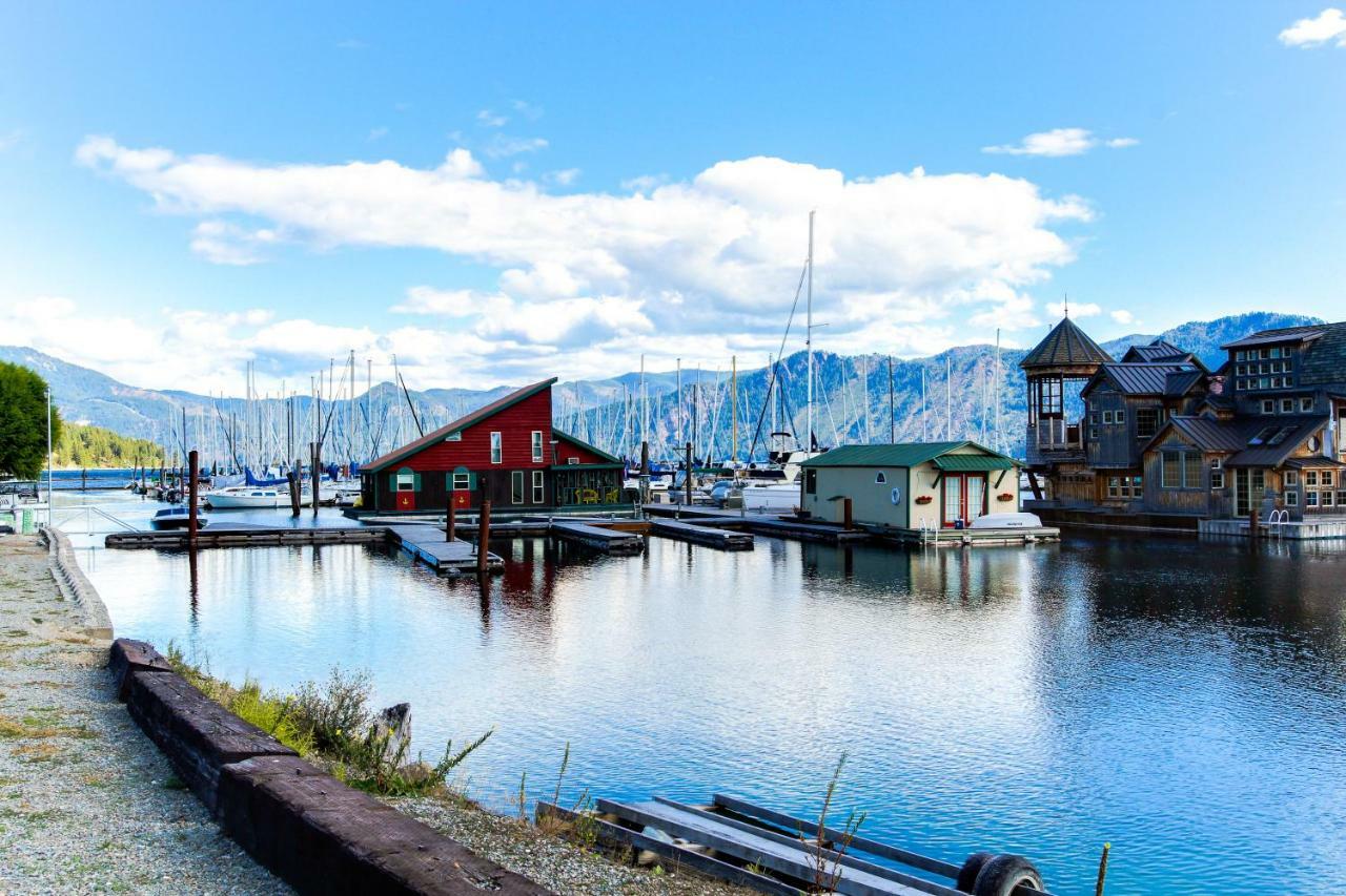 Scenic Bay Float Home Hideaway Athol Eksteriør billede